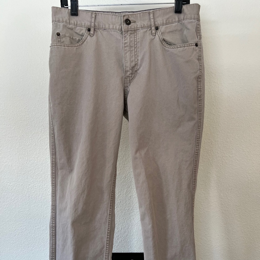 Men's St. John's Bay Khaki 5-Pocket Straight Chino Pants (32" waist; 30" inseam)